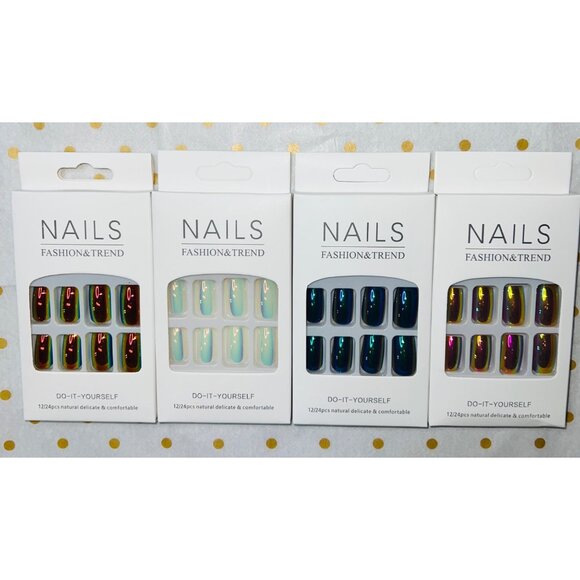 Beautiful Nail Reusable Artificial Nails Lot of 4 Easy Application Nail Art - Picture 1 of 2